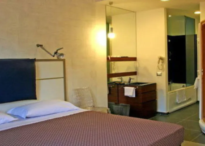 Szálloda California 3*