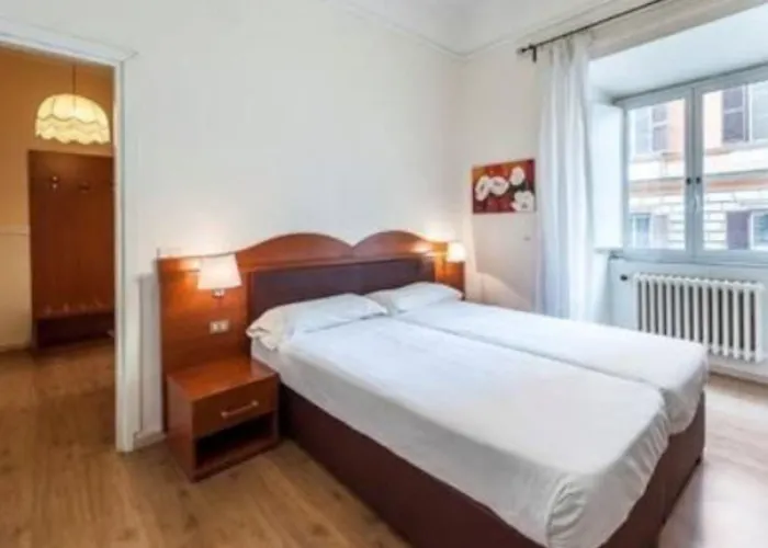 Szálloda California 3*